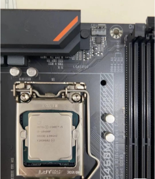 技嘉b460m主板加cpu 便宜出