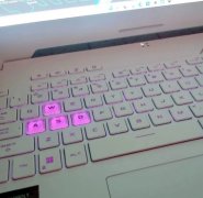     出个人女生自用华硕天选3，22款，整机无磕碰无划痕！