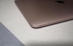 自用9.8新MacBook 2016玫瑰金色 8+512G 